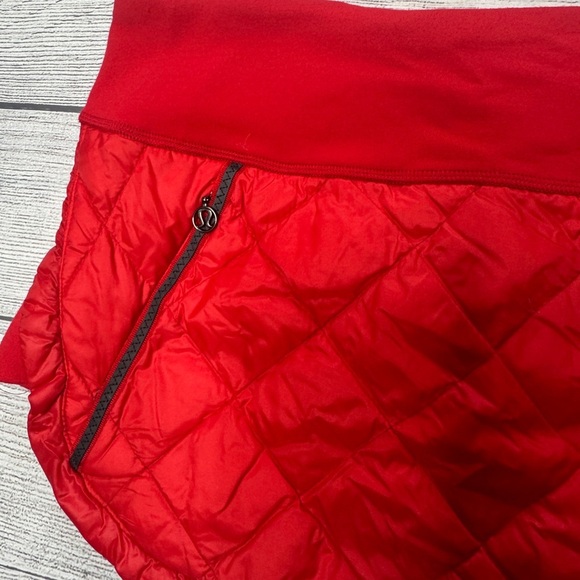 Lululemon Hot Cheeks Goose Down Puffy Running Skirt Size 8 Red Quilted - Picture 3 of 9